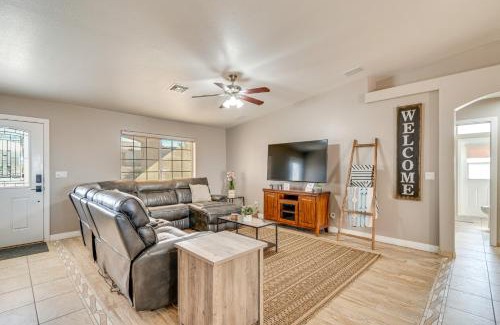 Lake Havasu City House | Lake Havasu City Escape Patio, Pool and Grill!