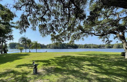 Inverness House | Lake Henderson Waterfront - Downtown Inverness, FL- Lillian’s Point, incl kayaks