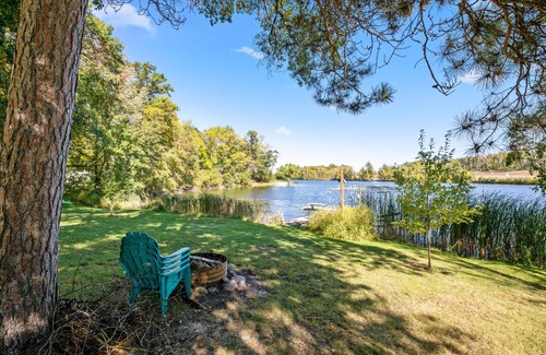 Pequot Lakes House | Lake Home, 5 min to Nisswa, Close to Paul Bunyan State Trail! Near shops & golf!
