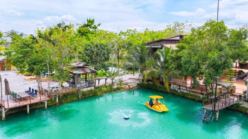 Sadao Villa | Lake House 30 Mins from border