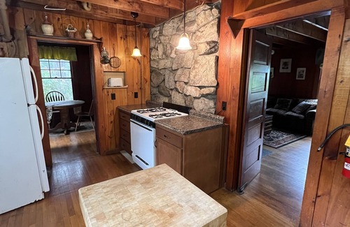 Bolton Landing House | Lake House in Bolton Landing on Lake George: Boat Rentals, Paddle Boards, Pool