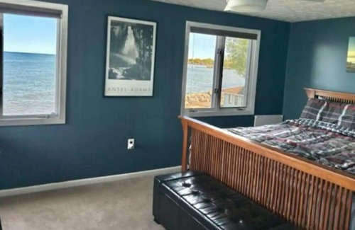 North Greece House | Lake House -Lakefront Property on Lake Ontario