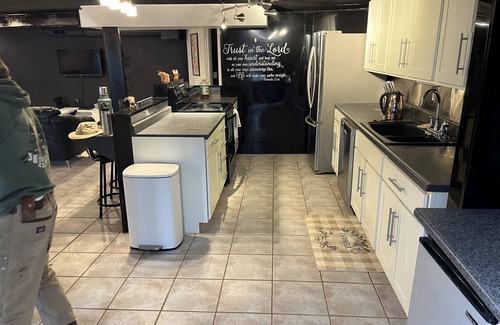 Marion House | Lake House NEW Fully Furnished Month To Month