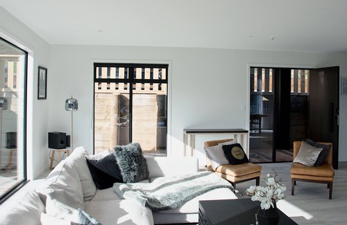 North Island House | Lake House
