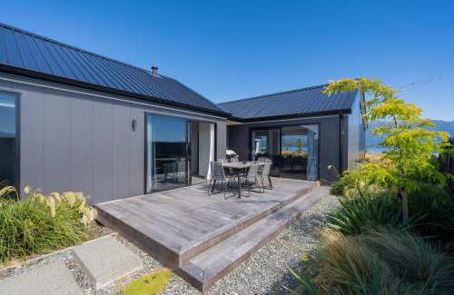 Te Anau House | Lake House - Te Anau Holiday Home