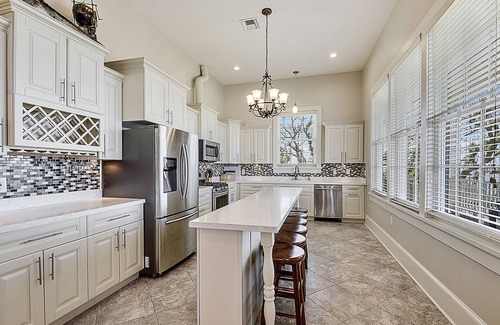 Slidell House | LAKE House with Private Heated Pool, Great for Family Gatherings. Best View!