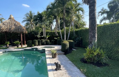 Lake Ida Shores House | Lake Ida Oasis home with amazing pool