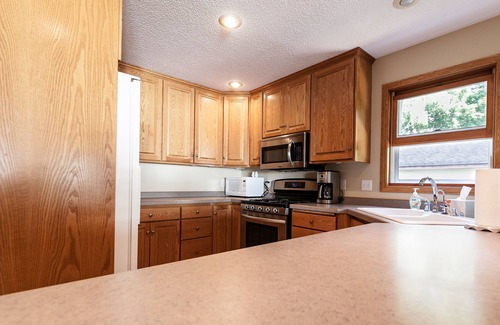 Alexandria House | Lake Ida Quiet GetawaynLicense #1807