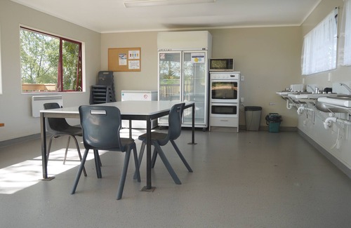 Cambridge RV Rental | Lake Karapiro Mighty River Domain
