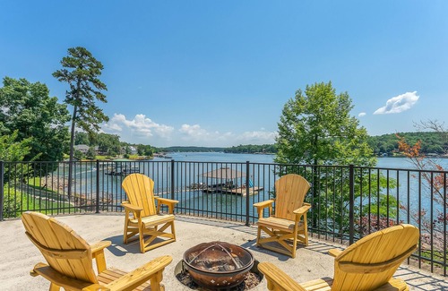 Arley House | Lake Life 105: 5 BR, 3.5 BA House in Arley, Sleeps 16