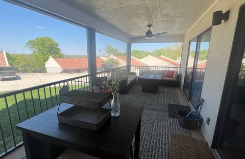 Lake Ozark Condo | Lake-Life Condo · Lake-Life Condo close to Attractions & LOZ strip