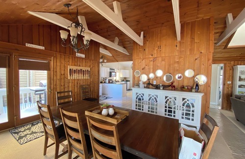 Wonder Lake House | Lake living does NOT get any better than this!