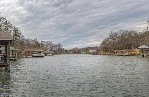 Moneta House | Lake Lover's Delight