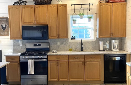 Rutherfordton House | Lake Lure Area Mountain Creek Lodge on 30 acres with private pristine river!