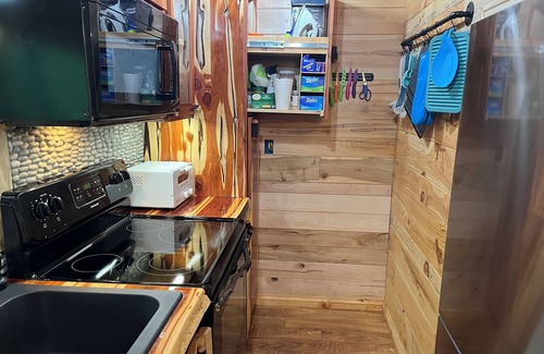 Mill Spring Cabin | Lake Lure Retreat. Perfect for a budget honeymoon or last minute anniversary!