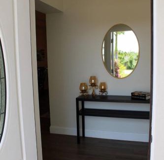 Englewood East House | Lake Marlin Villa
