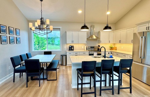 Northport House | Lake MI Views Deck, Loft, Game Room, Patio 5 Acres Groups Near Traverse