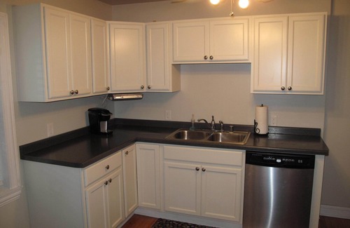 Racine House | Lake Michigan Waterfront Kenosha Retreat For Eight People!