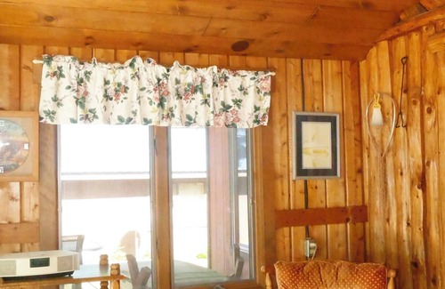 Lake City House | Lake Missaukee Beach Home in Lake City