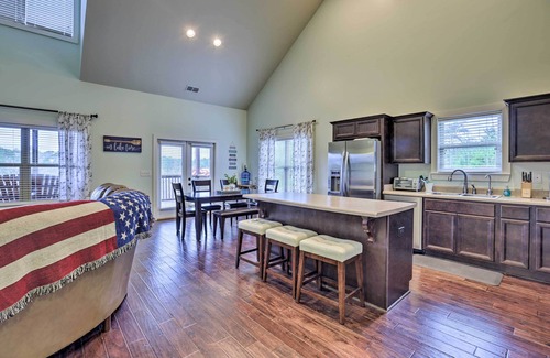 Clanton House | Lake Mitchell Vacation Home w/Dock & Water Slide