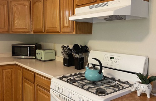 Newbury Apartment | Lake & Mount Sunapee Apartment Getaway