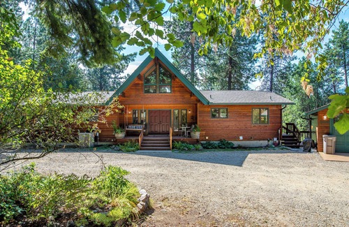 Sandpoint House | Lake Mountain Lodge - Family Time and Adventures