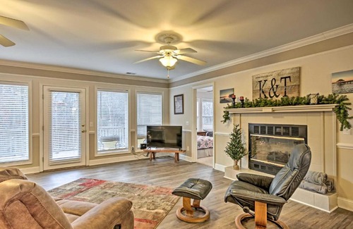 Prosperity House | Lake Murray Home with Kayaks, 13 Mi to Dreher Island!