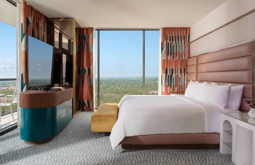 Lake Nona Hotel | Lake Nona Wave Hotel
