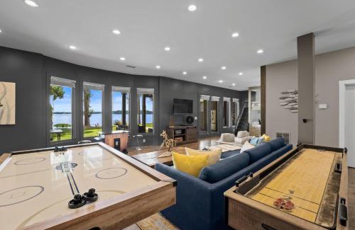 Mayhew House | Lake Norman Getaway