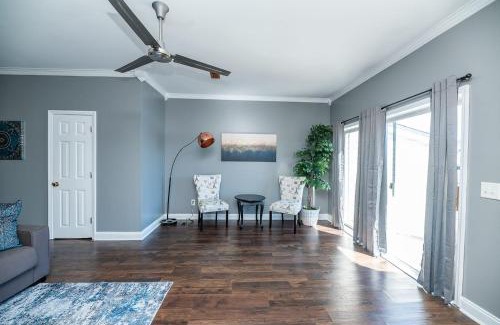 North Charleston House | Lake Palmetto Hidden Gem