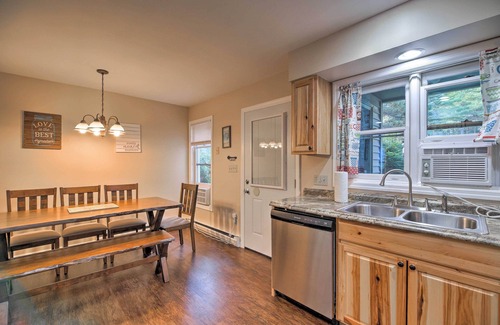 Lake Placid Apartment | Lake Placid Home ~ 9 Mi to Whiteface Mtn!