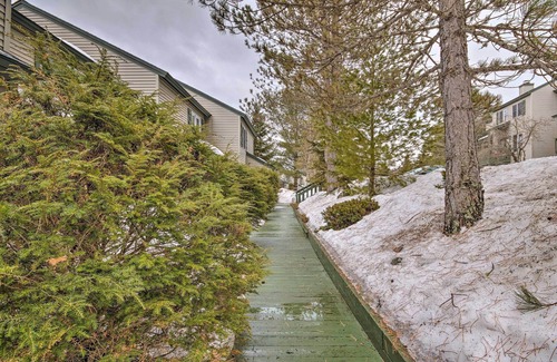 Lake Placid Apartment | Lake Placid Home ~ 9 Mi to Whiteface Mtn!