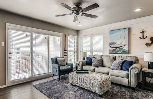 Garland Condo | Lake Ray Hubbard Anchor Drop Condo