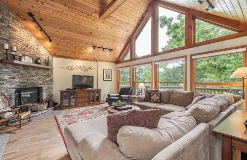 McHenry House | Lake Reflections