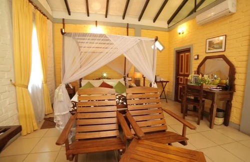 Kuruwita Hotel | Lake Serenity Resort & Spa