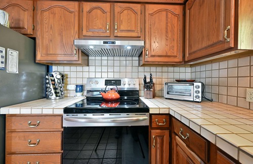 Bayfield House | Lake Shore Home with private dock and large deck-1 mile from Bayfield