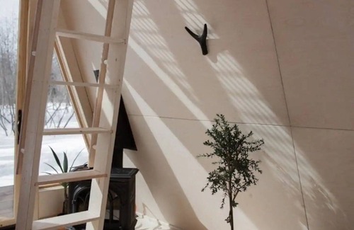 Grand Marais Cabin | Lake Superior A-Frame w/Sauna-Near GM + Dog Friendly. 1min Walk to Beach.