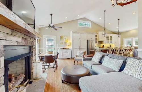 Lake Lure House | Lake Therapy
