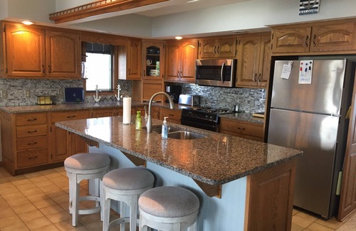 Leesburg House | Lake Tippecanoe Lake House - Anchor Inn