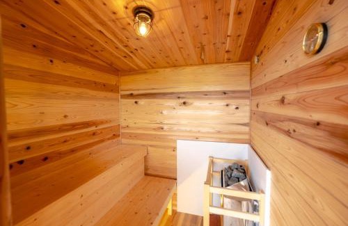Toyako House | Lake Toya and Nakajima