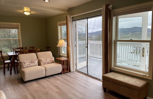 Copperopolis House | Lake Tulloch view home w/ dream views from all rooms, decks