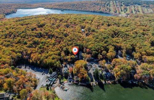 Lake Harmony Ski Chalet | Lake View Enchanted Treehouse- Lake Harmony