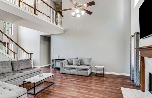 South Side House | Lake-view home with large, dog-friendly backyard - great South Side location