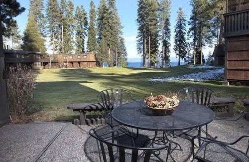 Tahoe Sierra Estates House | Lake View|Pier|Bouys|Pickleball|Walk to town