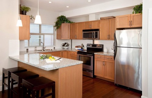 Central Okanagan Condo | Lake View! Resort Style living. Short term rentals are allowed at this complex.