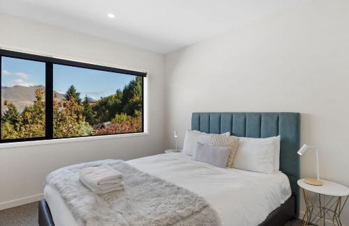 Frankton House | Lake View Viscount