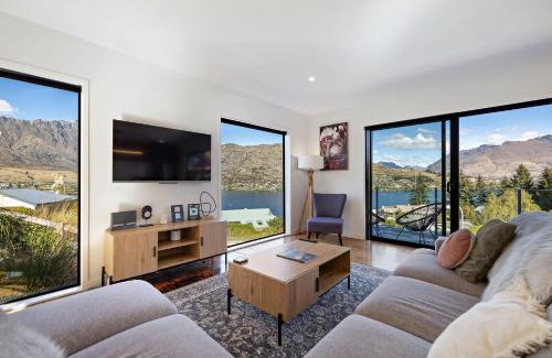 Frankton House | Lake View Viscount