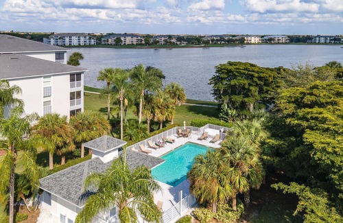 Heritage Palms Condo | Lake views and Golf days * Heritage Palms Golf & Country Club