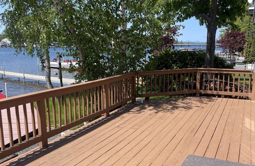 Lochmere House | Lake Views