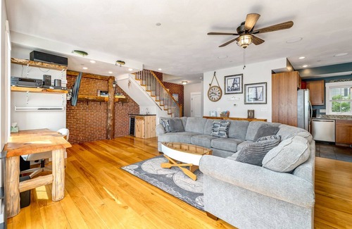 Weirs Beach House | 🌟Lake Winni 4 Bedroom home at Akwa Marina! 🌅⛵️